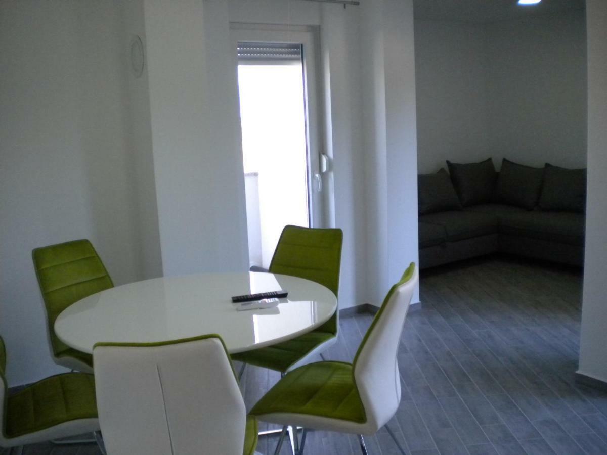 Apartments Venerea Nin Extérieur photo