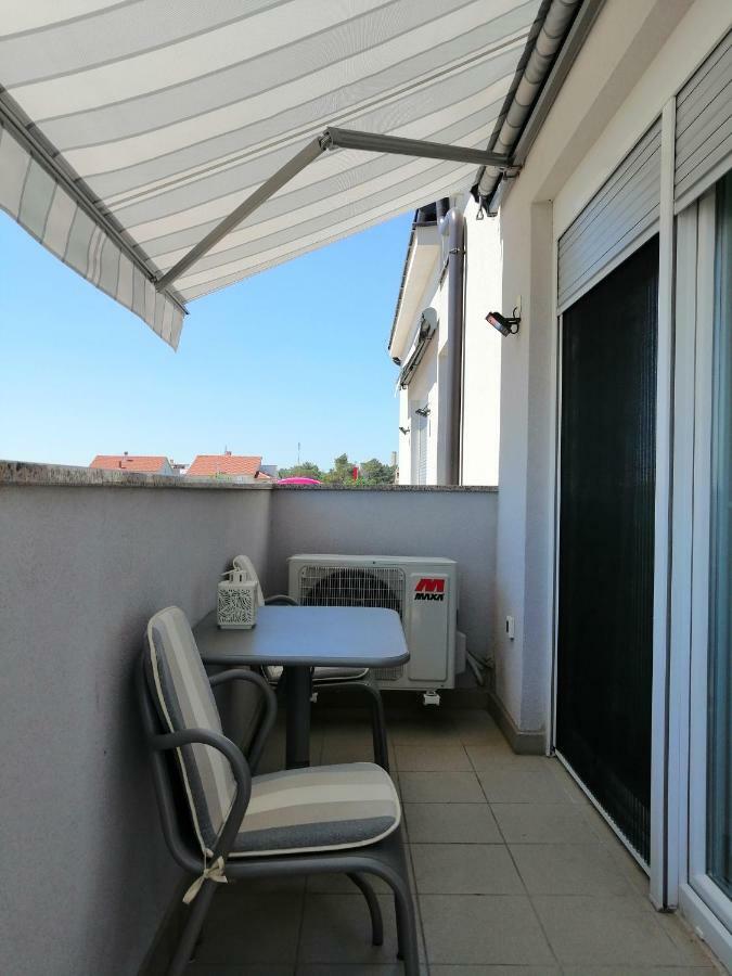 Apartments Venerea Nin Extérieur photo